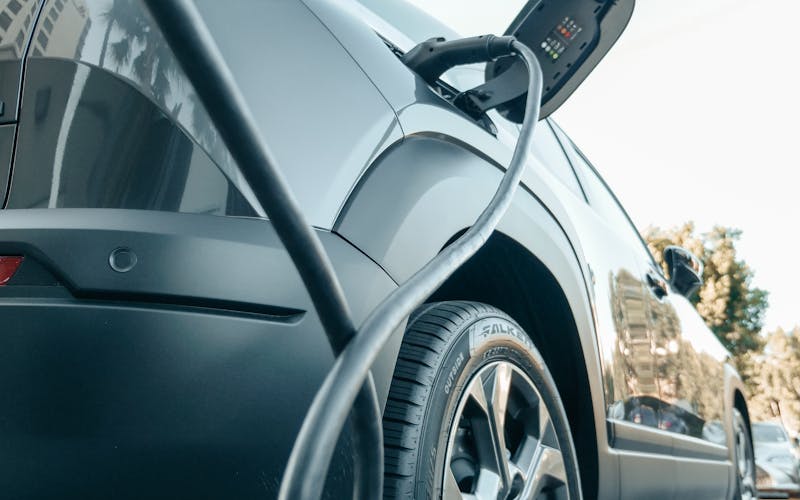 Borne de recharge électrique pilotée